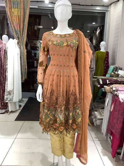 Maryam’s - HIRA TEXTILES