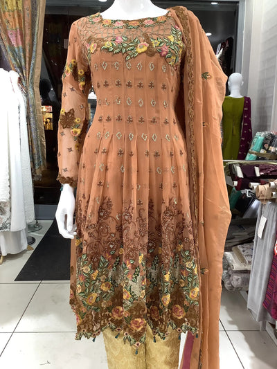  Maryam’s - HIRA TEXTILES