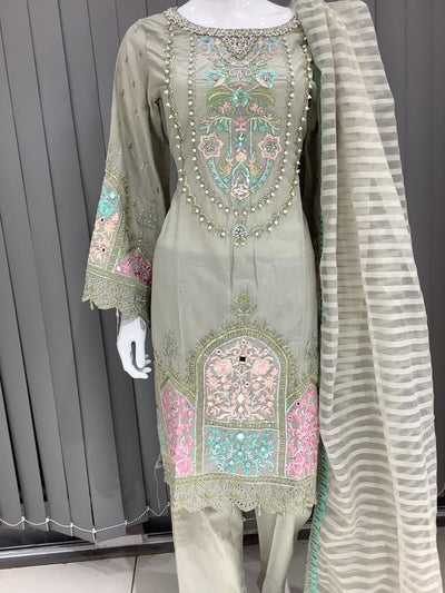  Karma - Pakistani clothes
